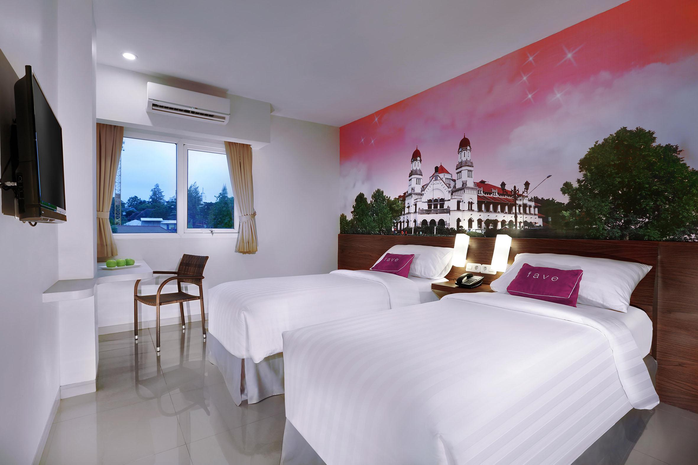 Favehotel Simpang Lima - Semarang Exteriör bild