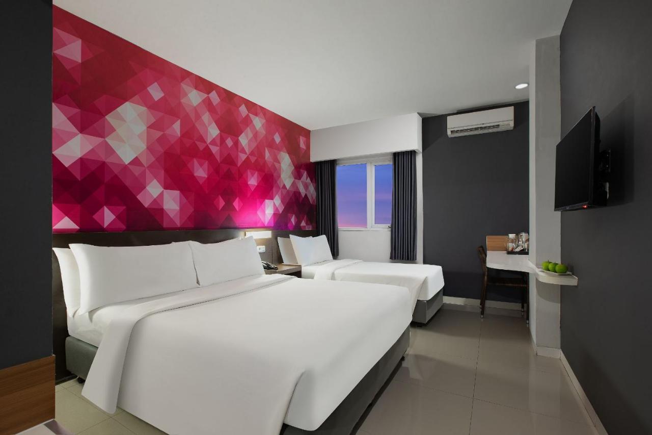 Favehotel Simpang Lima - Semarang Exteriör bild